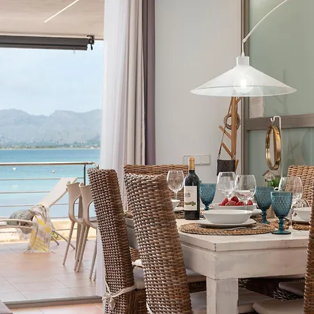 Cas Carbon3r-stunning Ground Floor In Front Of The Sea